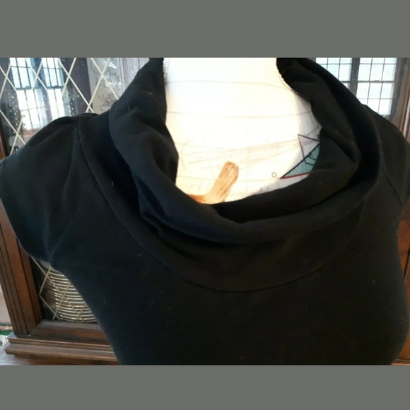 6/$15 size Xs Jacob Short Sleeve cowl neck Jacob blouse - Picture 4 of 9